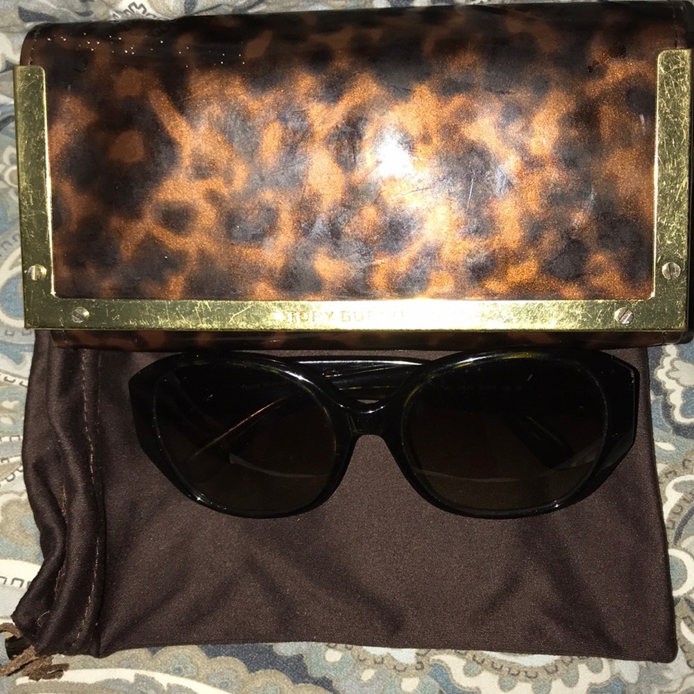 TORY BURCH SUNGLASSES
